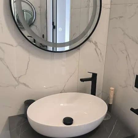 семеен Golden Place 3* 소조폴